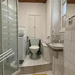 Pres D'un Chateau Avec Jardin, Terrasse, Parking Et Wifi, A 14 Km De Vichy - Fr-1-489-1 Tatil Evi *